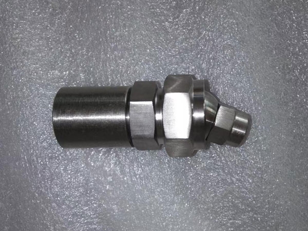 萬向球接頭，調(diào)節(jié)噴嘴噴水方向